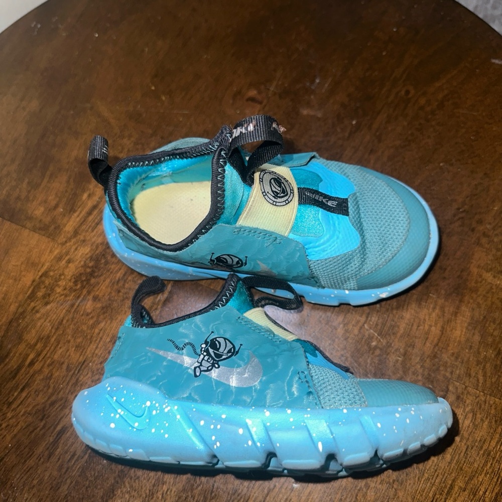 Nike flex runner ovni space 9c